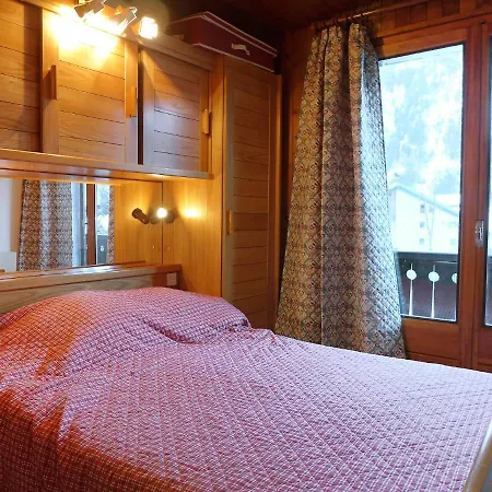 Appartement Les Charmoz-3 *