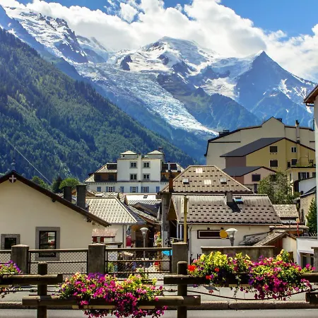 Les Charmoz-3 By Interhome Chamonix